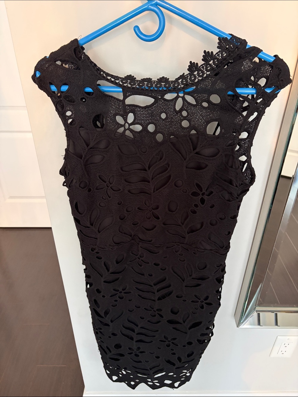 Black Sleeveless Laser-Cut Sheath Dress